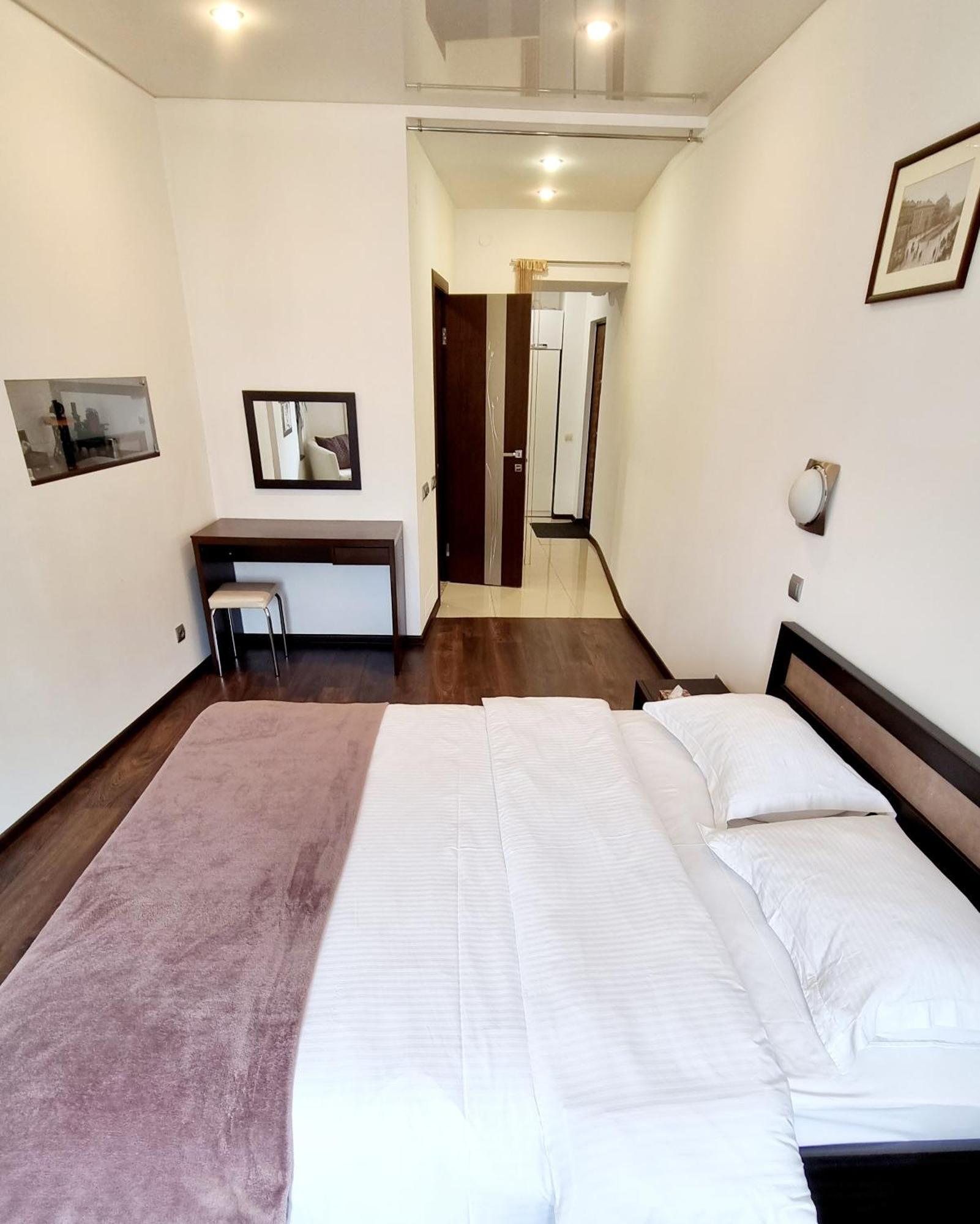 Apartment Mitskevycha Square 5 Λβιβ Εξωτερικό φωτογραφία